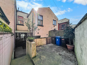 Photo 18- click for photo gallery